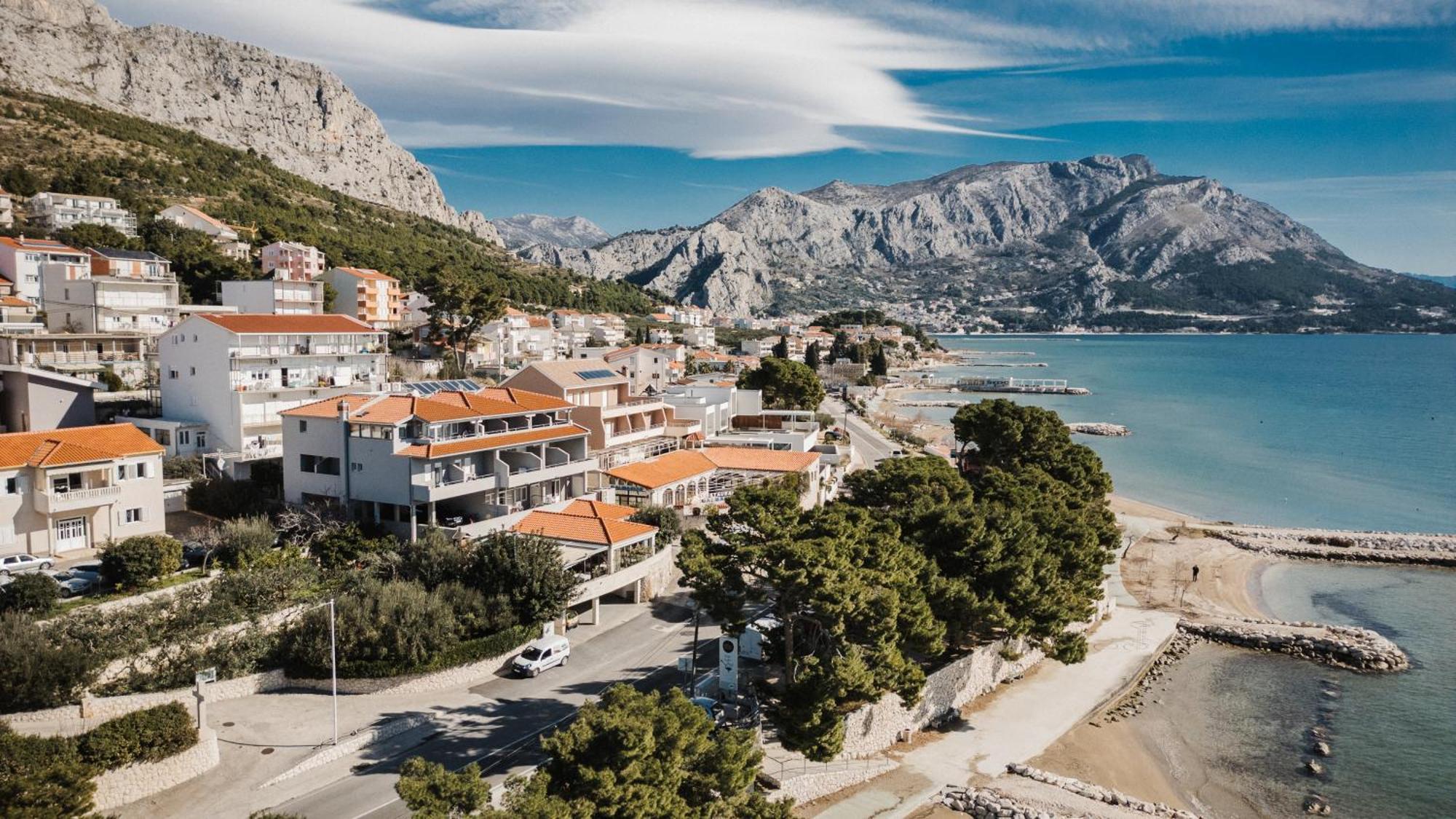 Rogac Rooms & Restaurant Omiš Екстериор снимка