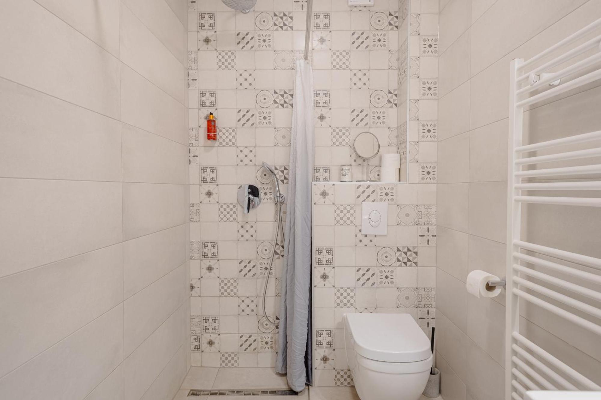 Rogac Rooms & Restaurant Omiš Екстериор снимка